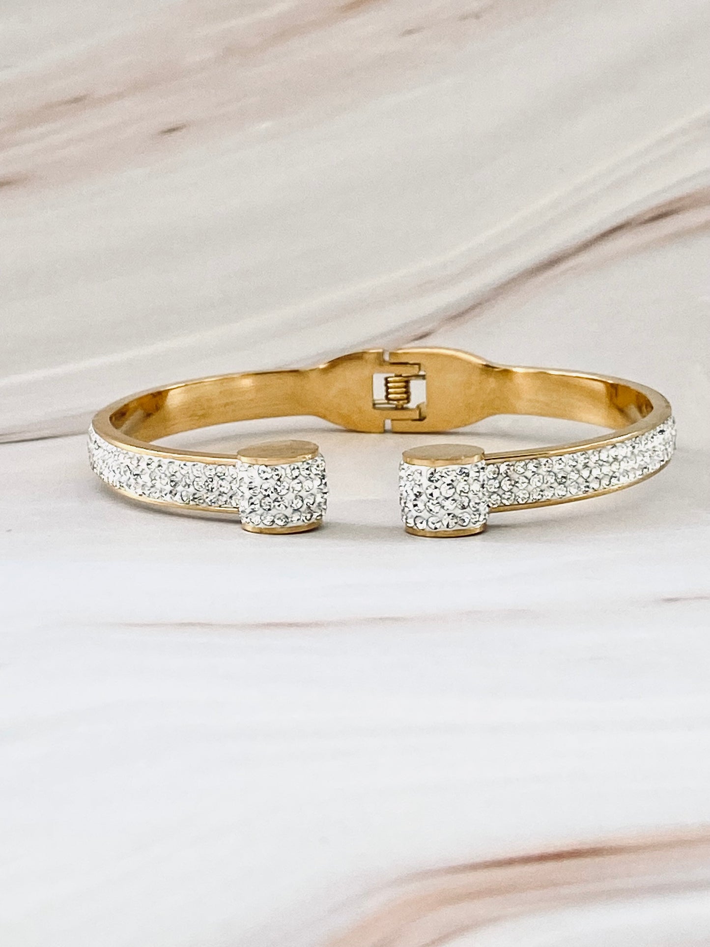 Glitter Zircon Gold Cuff Bangle