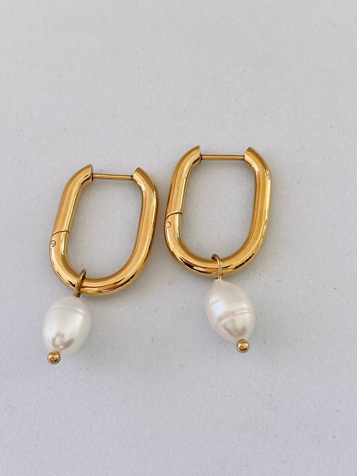 Merene Gold Square Hoop Earrings with Freshwater Pearls