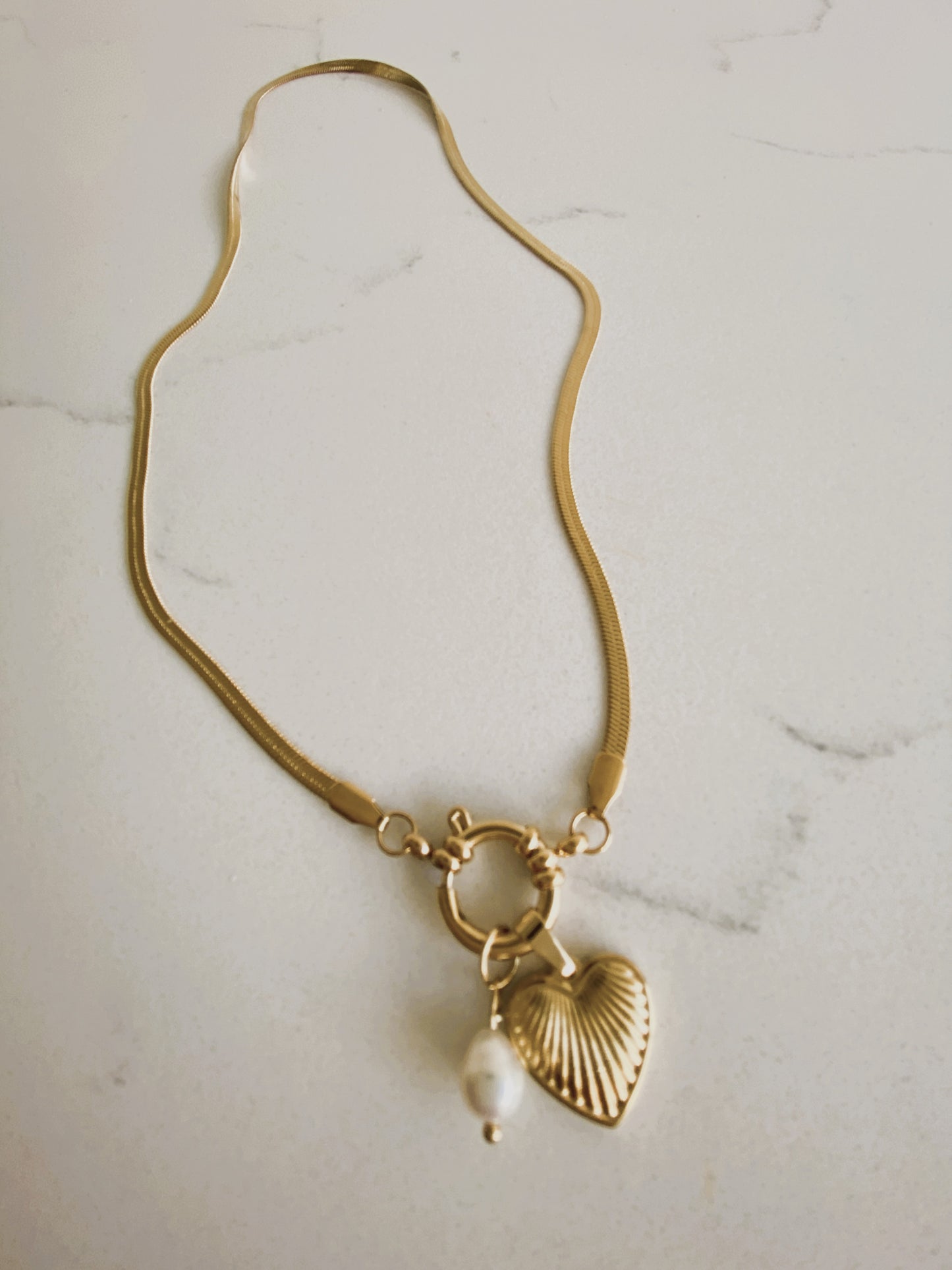 Amour Flat Chain Box Necklace with Pendants