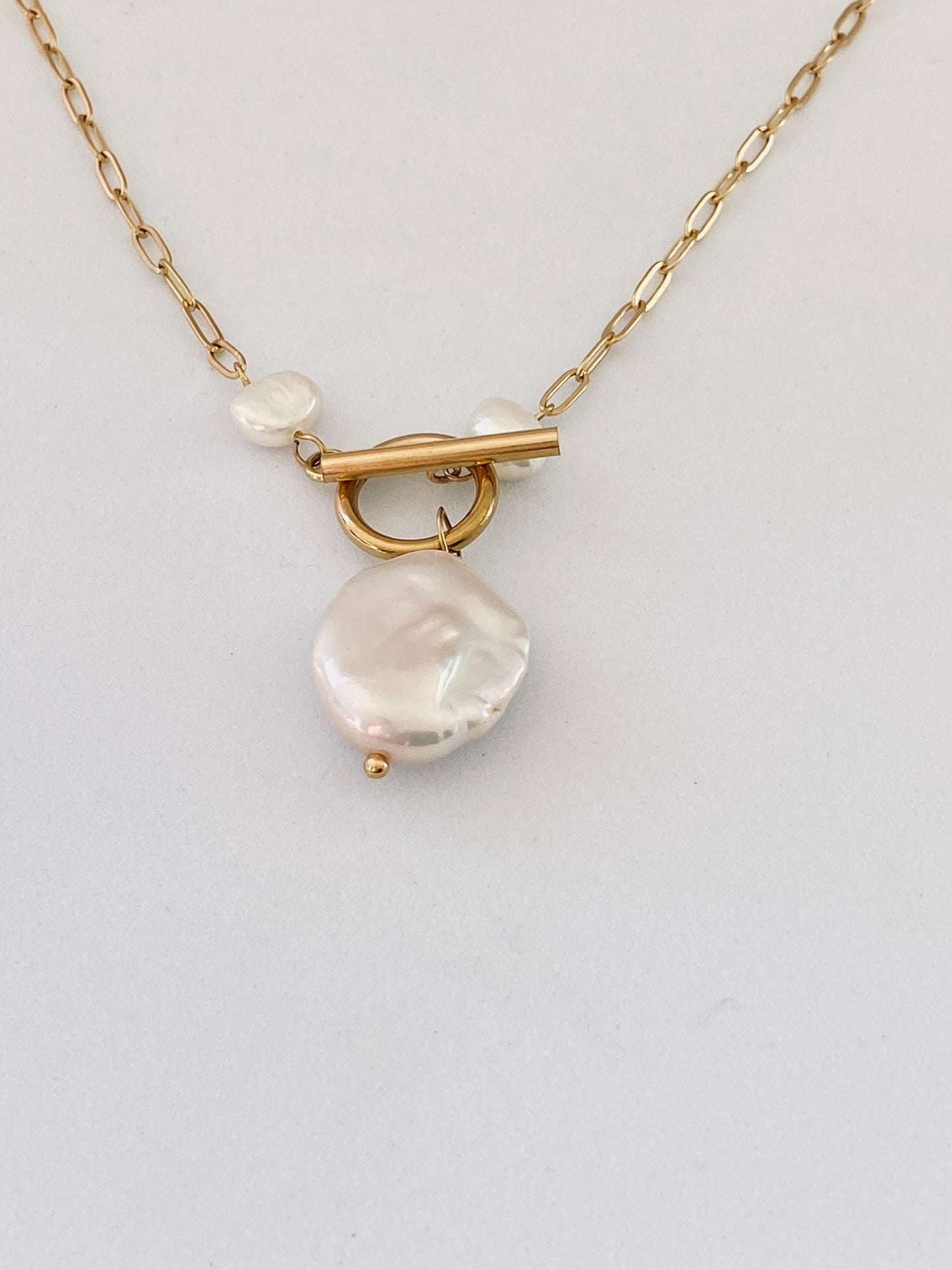 Pietra Pearl Necklace with O-T Clasp