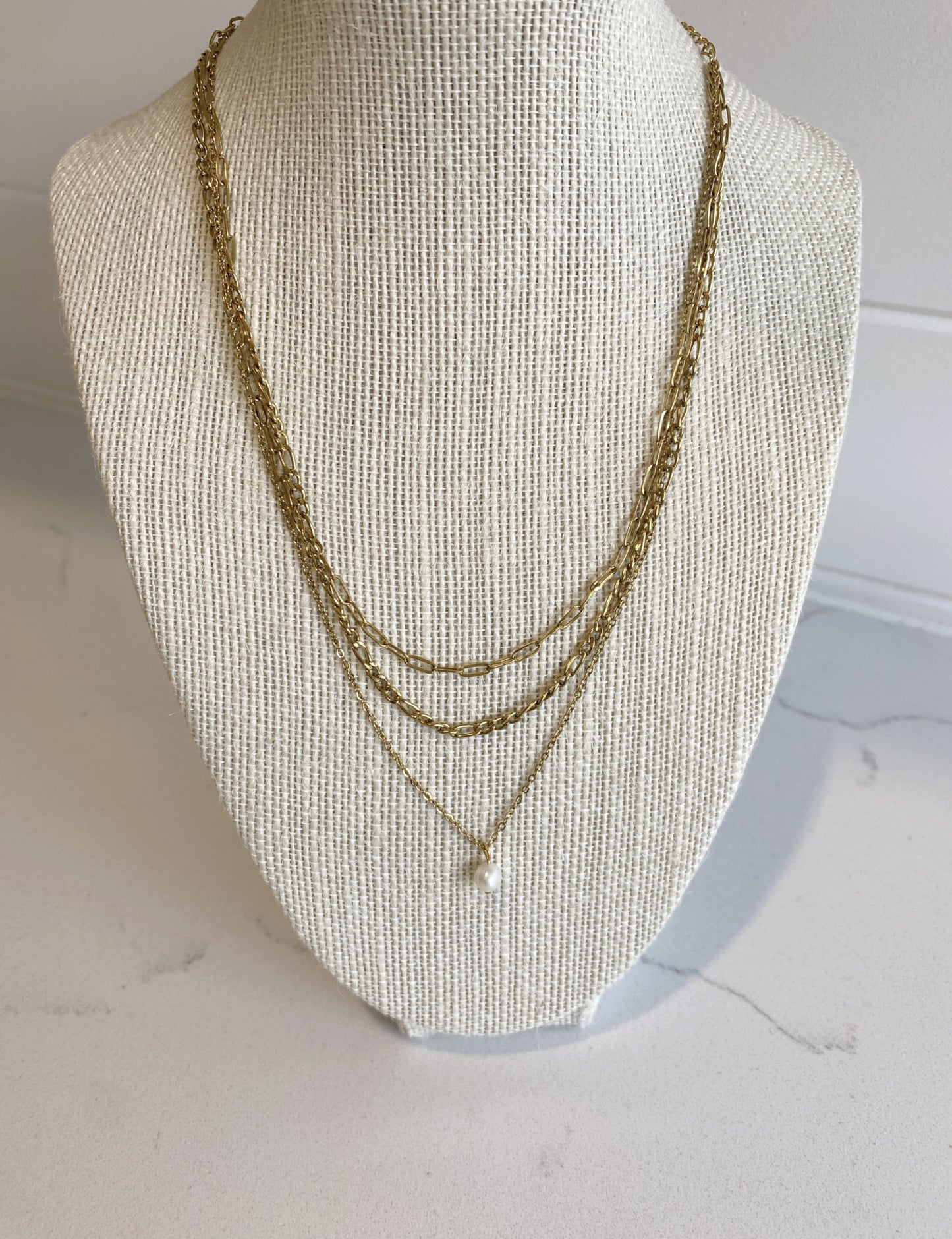 Pia Layered Necklace with Pearl